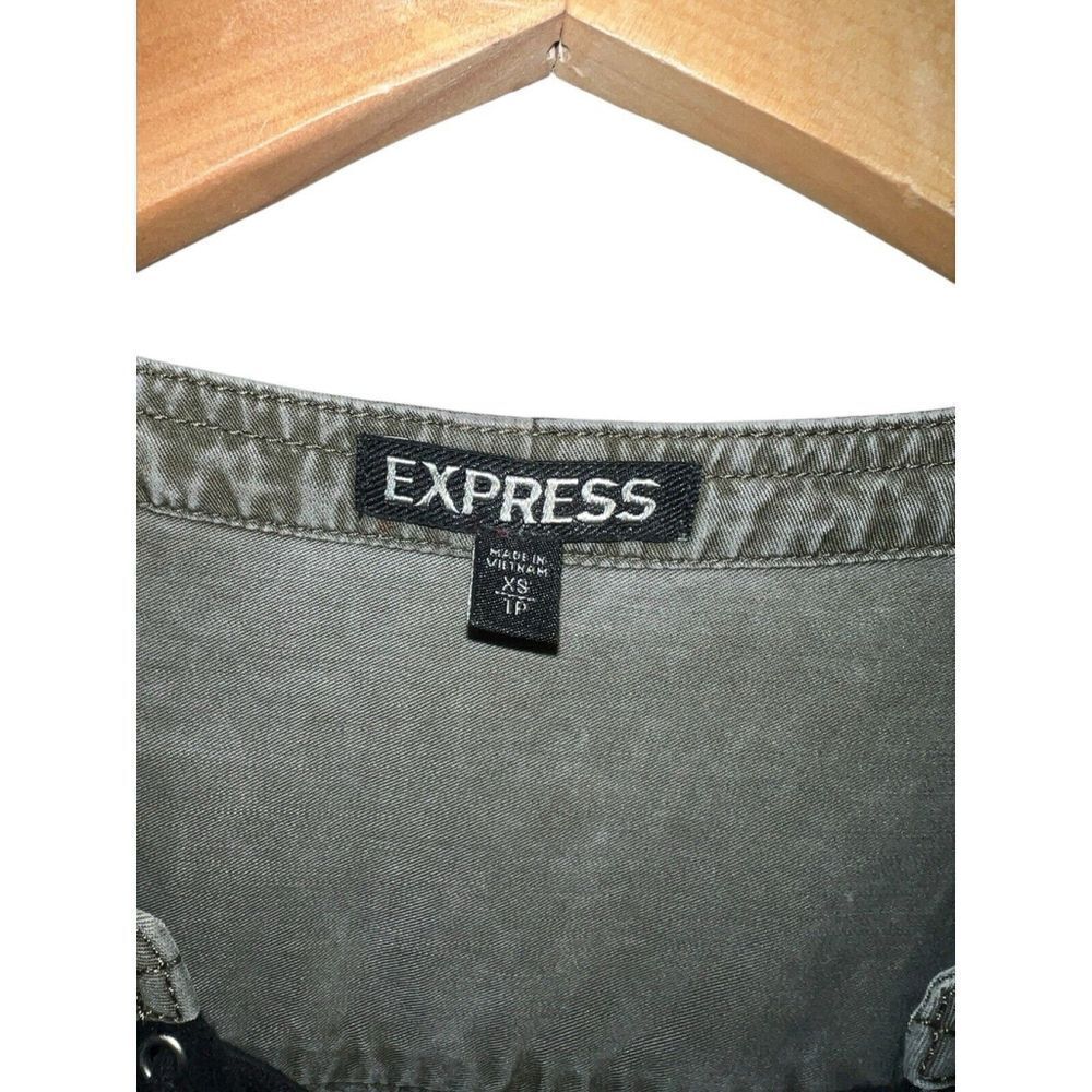 Express dress - Picture 6 of 7